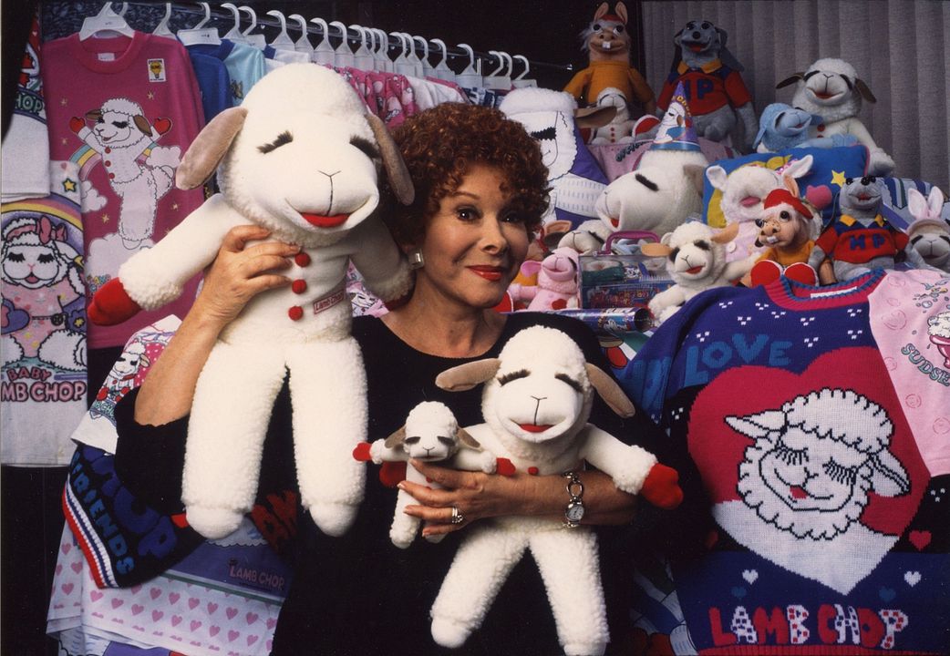 Shari & Lamb Chop : Photo