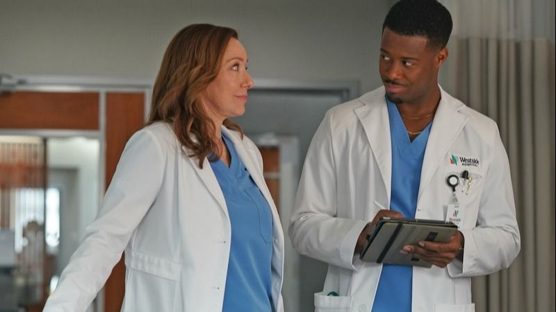 Dr Amy : Photo Molly Parker, Patrick Walker
