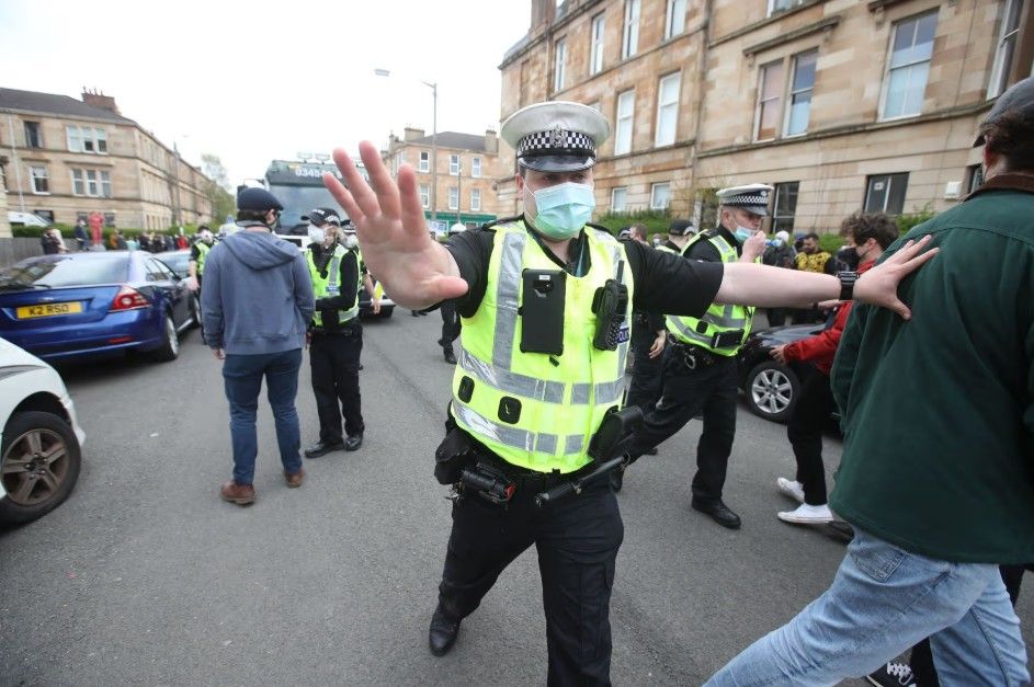Everybody to Kenmure Street : Photo