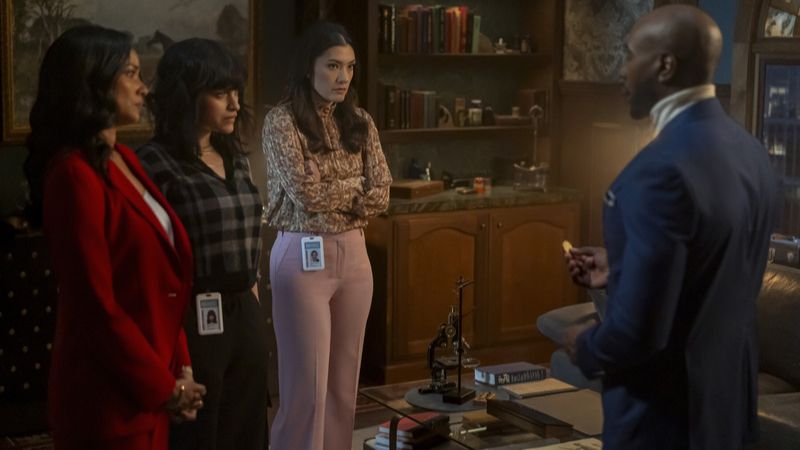 Watson : Photo Eve Harlow, Rochelle Aytes, Inga Schlingmann, Morris Chestnut