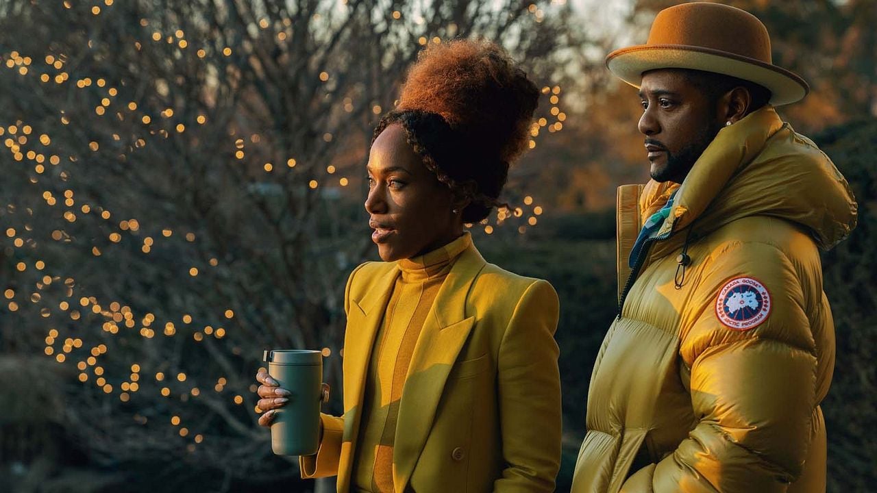 Three Women : Photo Blair Underwood, DeWanda Wise