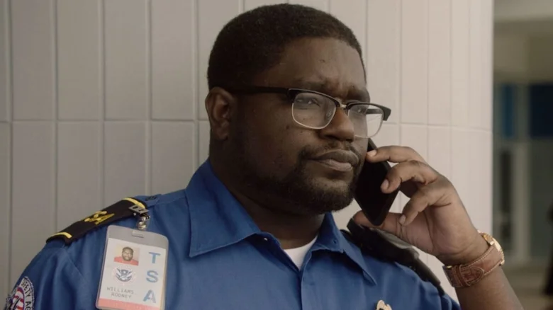 Code 3 : Photo Lil Rel Howery