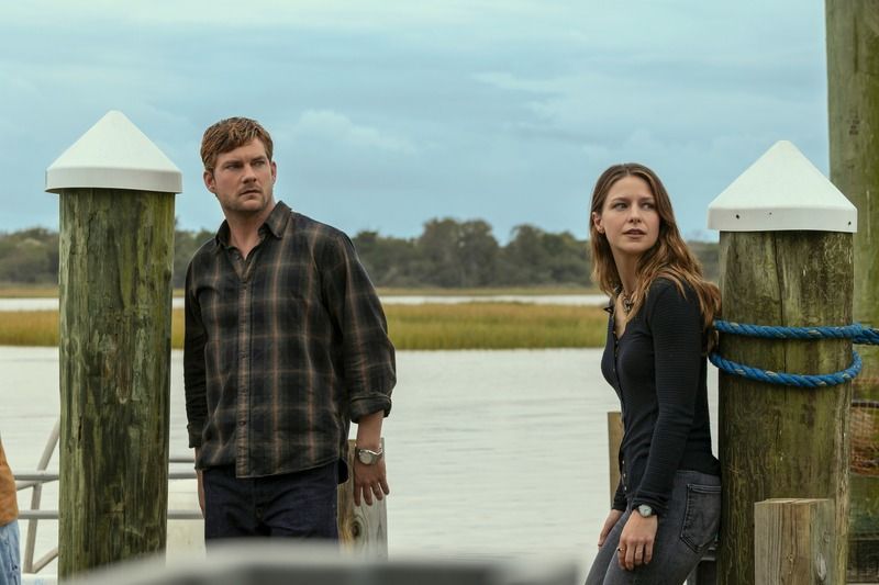 The Waterfront : Photo Jake Weary, Melissa Benoist