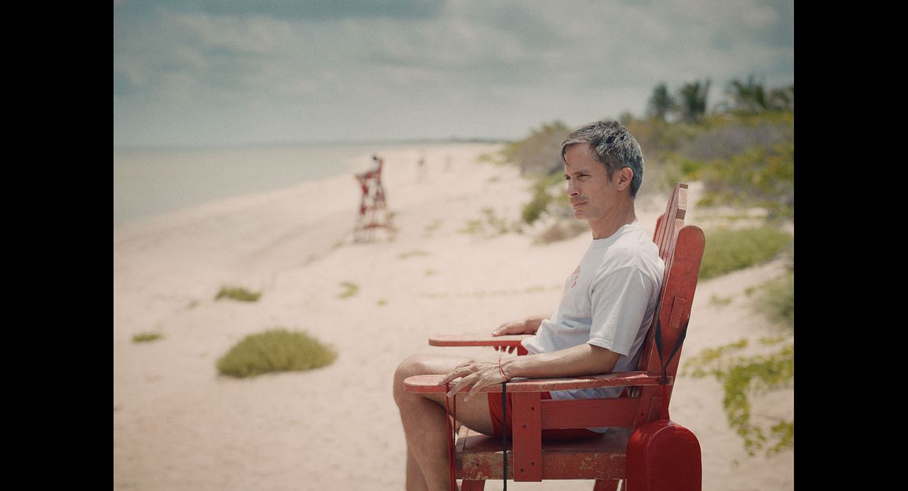 Un homme à la mer : Photo Gael García Bernal