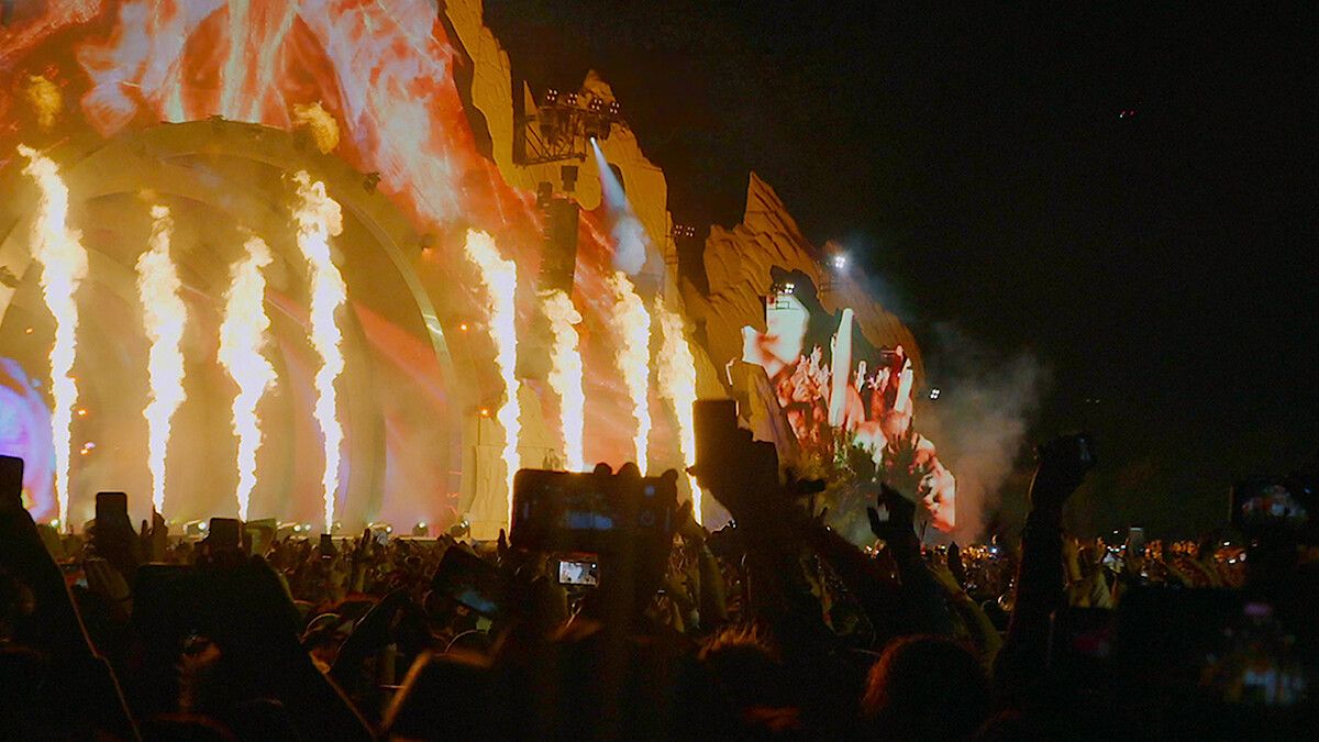 Chaos d'anthologie : Le festival Astroworld : Photo Travis Scott