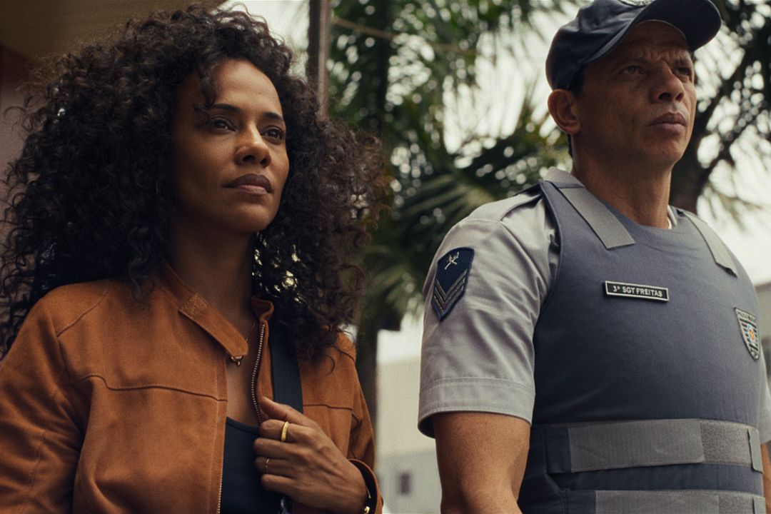 L'Appel du chaos : Photo Naruna Costa, Enio Cavalcante