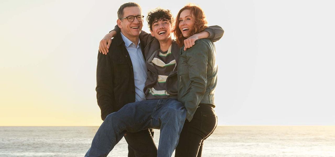 Regarde : Photo Ewan Bourdelles, Audrey Fleurot, Dany Boon