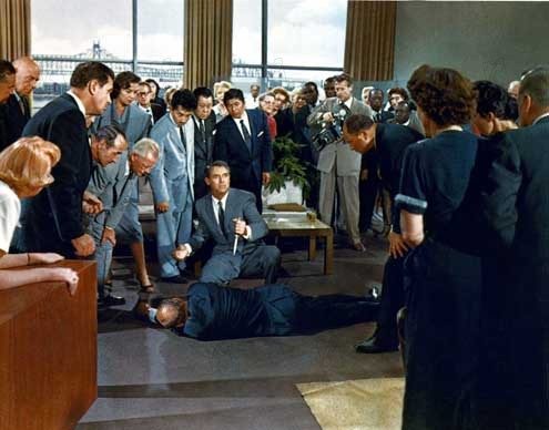 La Mort aux trousses : Photo Alfred Hitchcock, Cary Grant