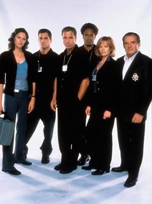 Photo William L. Petersen, George Eads, Paul Guilfoyle (II), Marg Helgenberger, Jorja Fox, Gary Dourdan