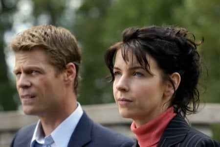 Photo Jacqueline McKenzie, Joel Gretsch