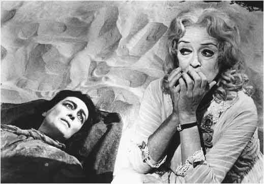 Qu'est-il arrivé à Baby Jane ? : Photo Joan Crawford, Robert Aldrich, Bette Davis