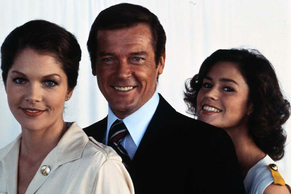 Moonraker : Photo Corinne Cléry, Lewis Gilbert, Lois Chiles, Roger Moore