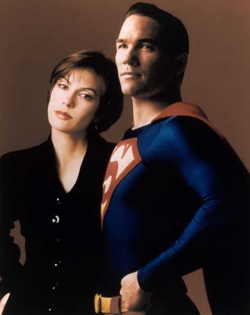 Loïs et Clark, les nouvelles aventures de Superman : Photo Dean Cain, Deborah Joy LeVine, Joe Shuster, Teri Hatcher