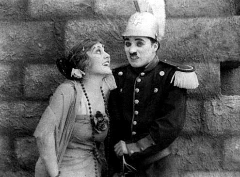 Charlot joue Carmen : Photo Charles Chaplin, Edna Purviance