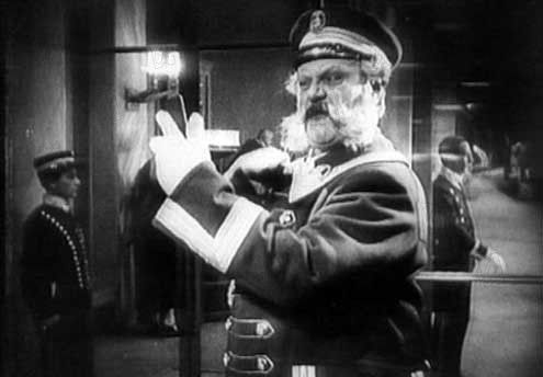 Le Dernier des hommes : Photo Emil Jannings, F.W. Murnau
