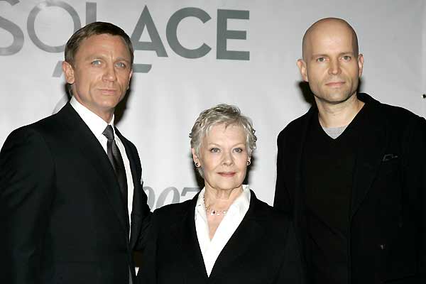 Quantum Of Solace : Photo promotionnelle Judi Dench, Daniel Craig, Marc Forster
