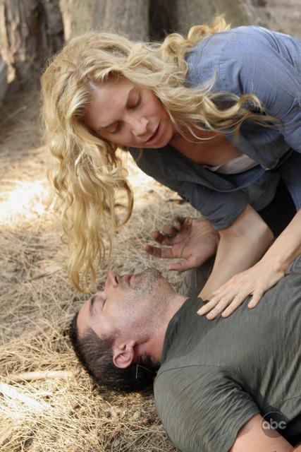 Photo Elizabeth Mitchell, Matthew Fox