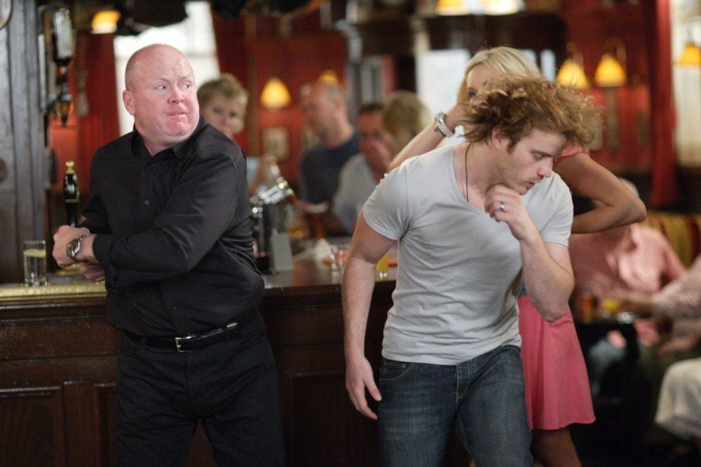 Photo Steve McFadden, Robert Kazinsky