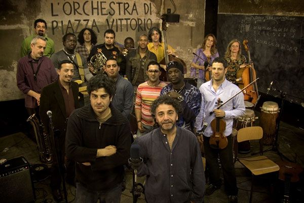 L'Orchestra : Photo Agostino Ferrente
