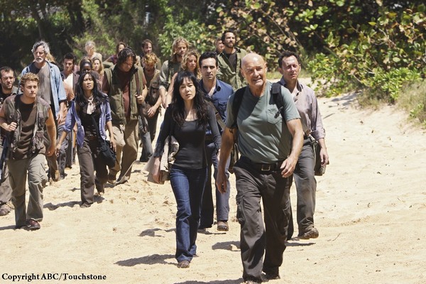 Photo Yunjin Kim, Terry O'Quinn, Nestor Carbonell, Michael Emerson