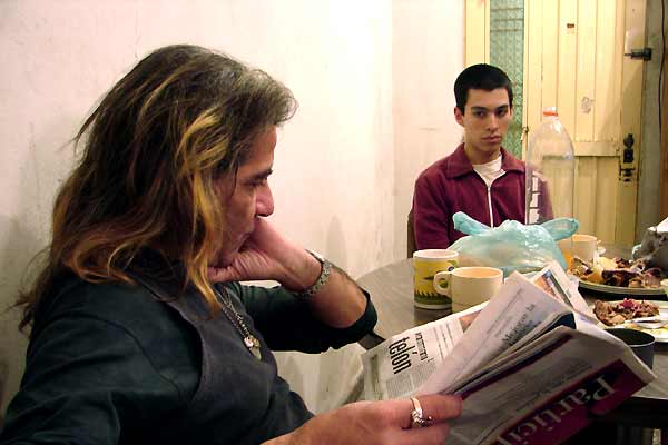 Vil Romance : Photo José Celestino Campusano, Nehuen Zapata, Oscar Génova