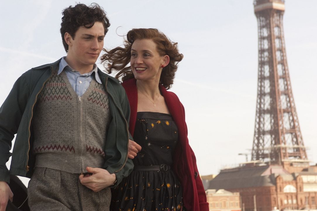 Nowhere Boy : Photo Aaron Taylor-Johnson, Anne-Marie Duff