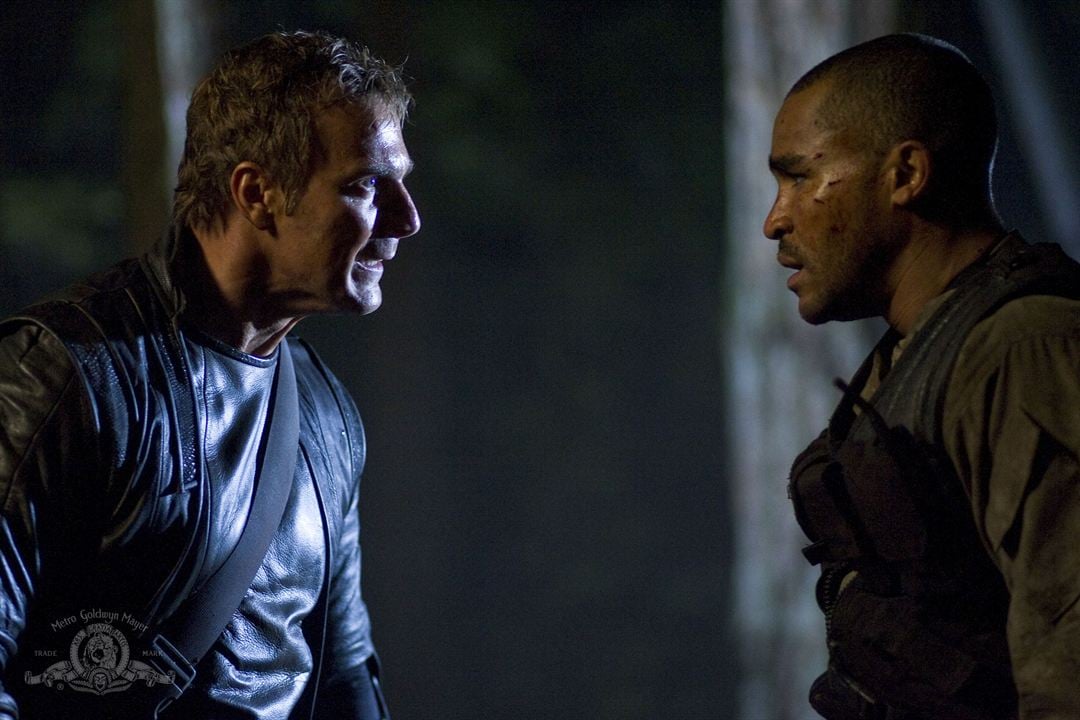 Stargate Universe : Photo Jamil Walker Smith, Mike Dopud