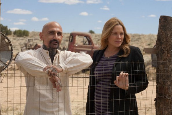 U.S. Marshals, protection de témoins : Photo Robert LaSardo, Mary McCormack