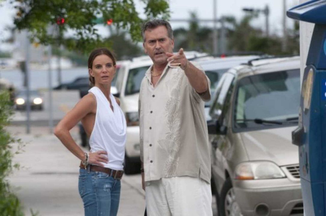 Burn Notice : Photo Gabrielle Anwar, Bruce Campbell