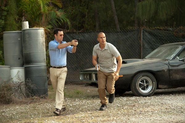 Burn Notice : Photo Jeffrey Donovan, Coby Bell