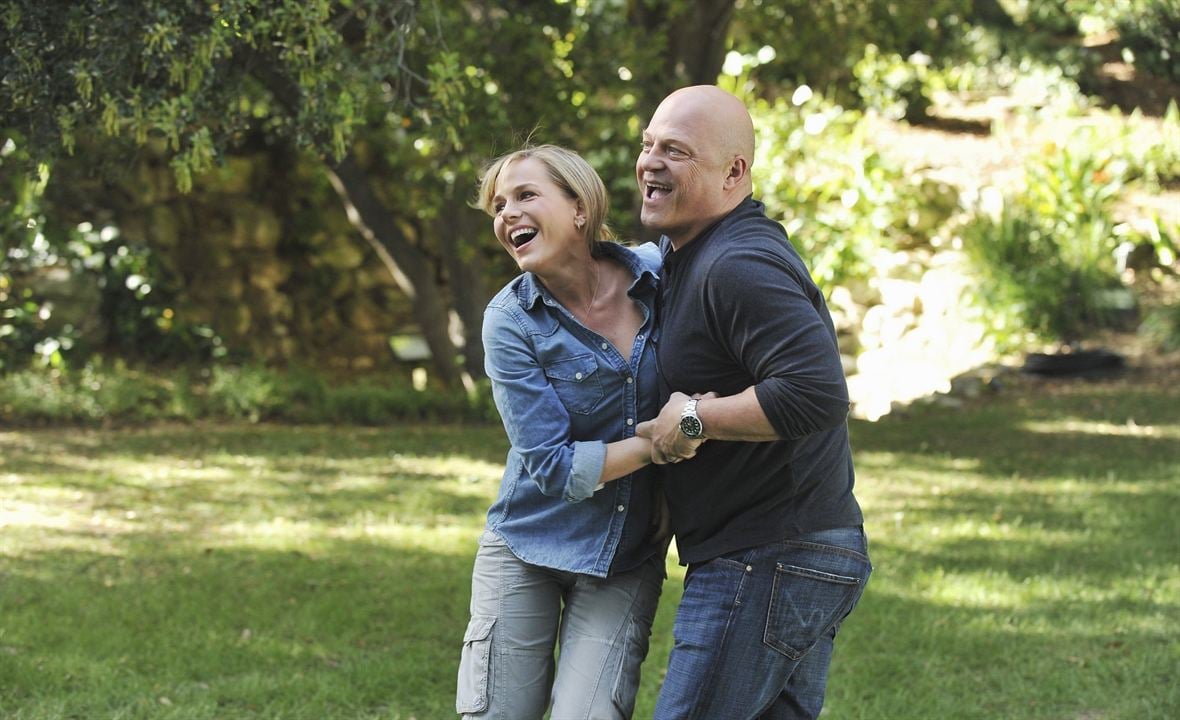 Photo Julie Benz, Michael Chiklis