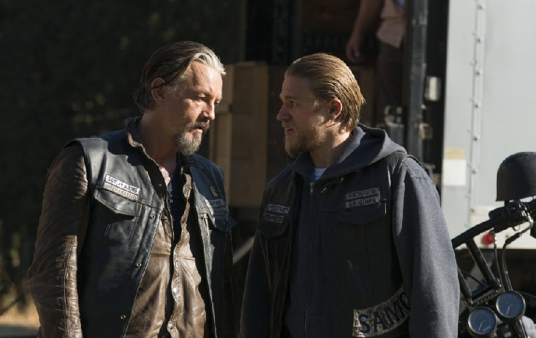 Sons of Anarchy : Photo Tommy Flanagan, Charlie Hunnam