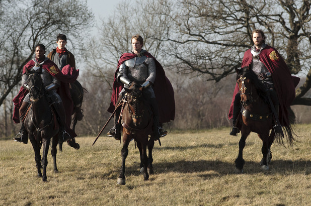 Merlin : Photo Bradley James (II), Colin Morgan (II), Rupert Young, Tomiwa Edun