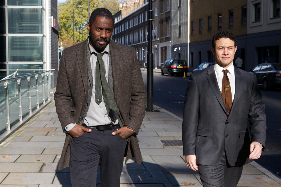Luther : Photo Warren Brown, Idris Elba