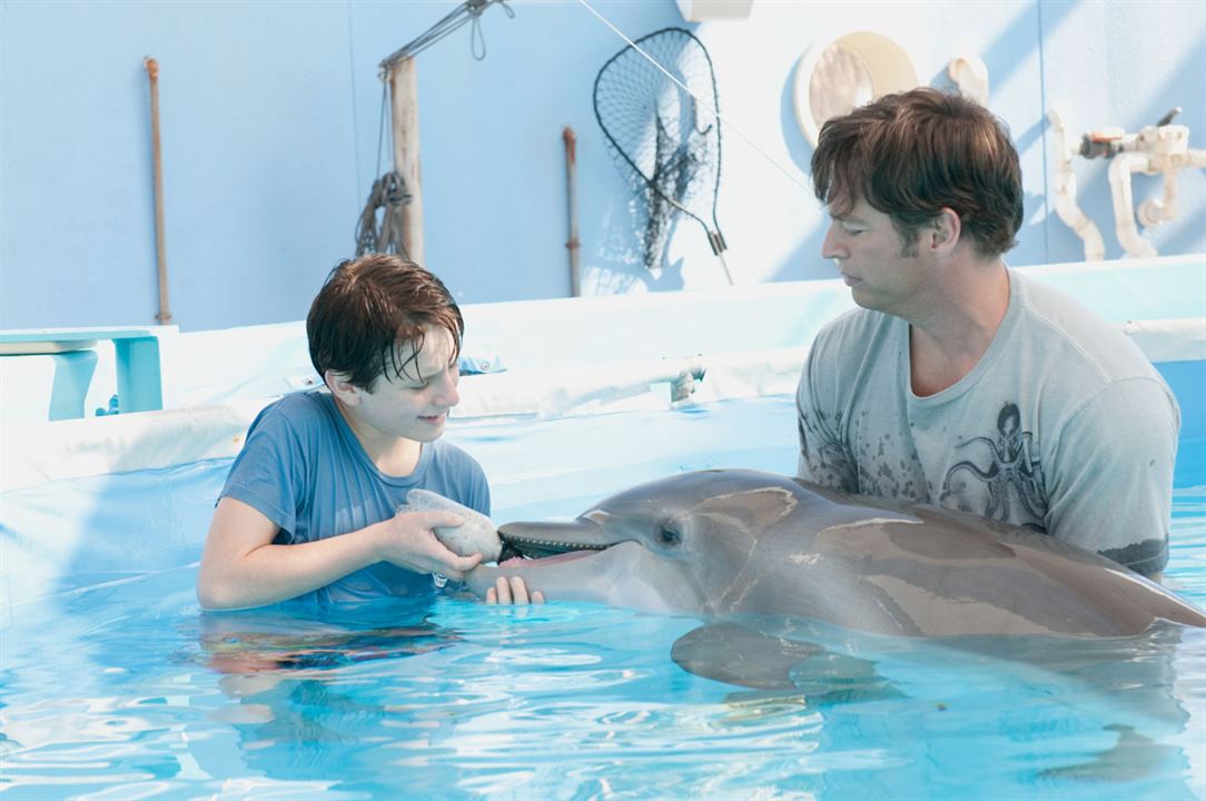 L'Incroyable histoire de Winter le dauphin : Photo Harry Connick Jr, Charles Martin Smith, Nathan Gamble