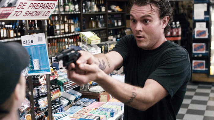 The Perfect Host : Photo Clayne Crawford