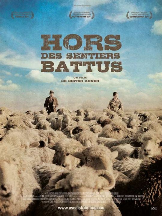 Hors des sentiers battus : Affiche