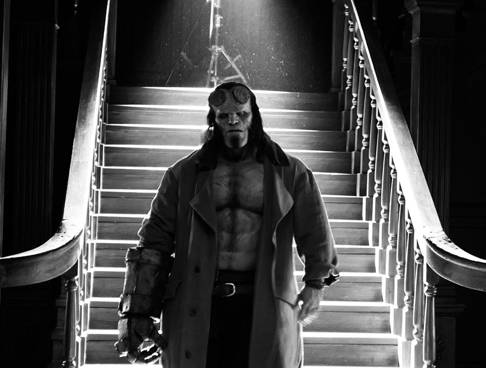Hellboy en noir et blanc