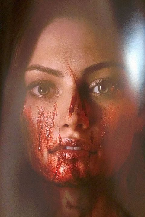 Photo Phoebe Tonkin