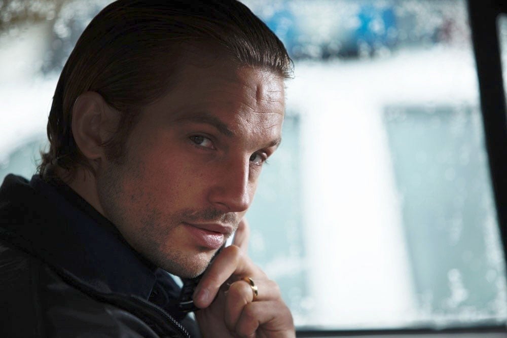 Quand tombe la nuit : Photo Logan Marshall-Green