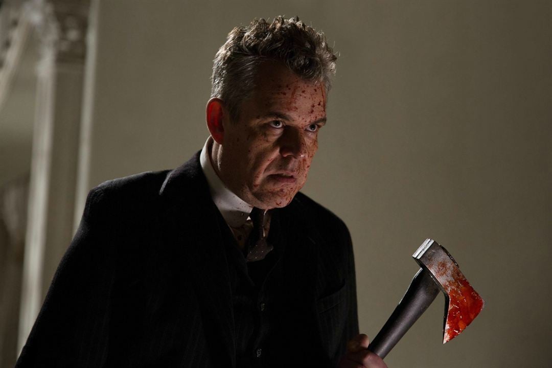 American Horror Story : Photo Danny Huston