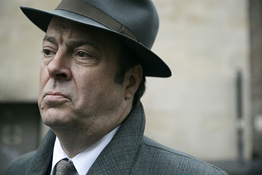 Photo Roger Allam