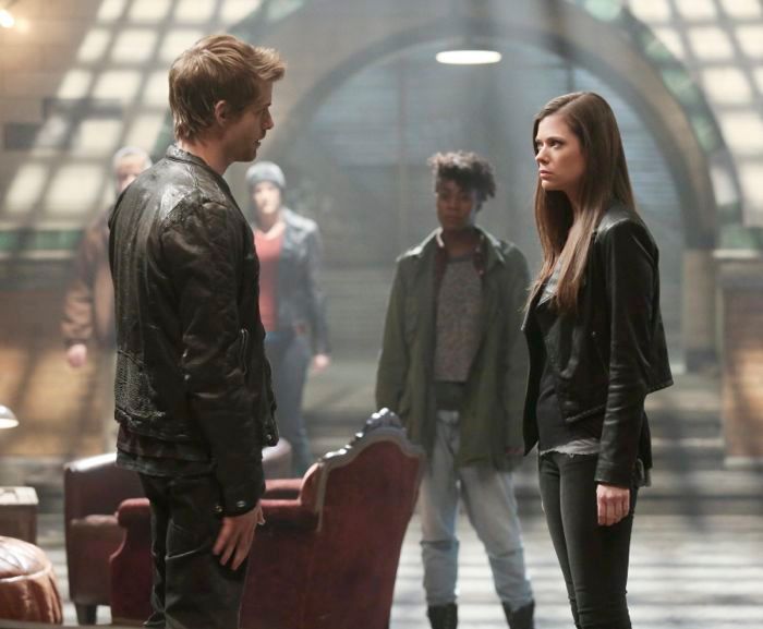 The Tomorrow People (2013) : Photo Luke Mitchell, Peyton List (I)