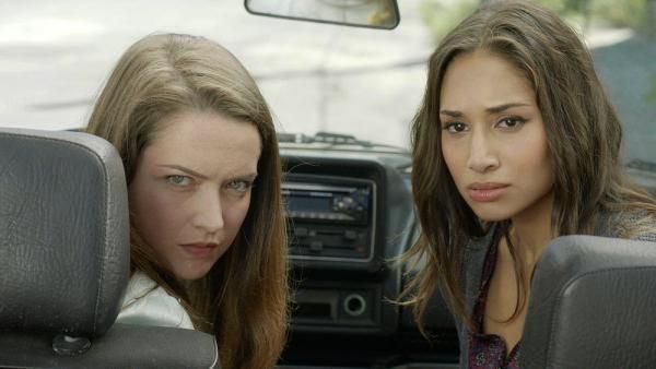 Being Human (US) : Photo Meaghan Rath, Susanna Fournier