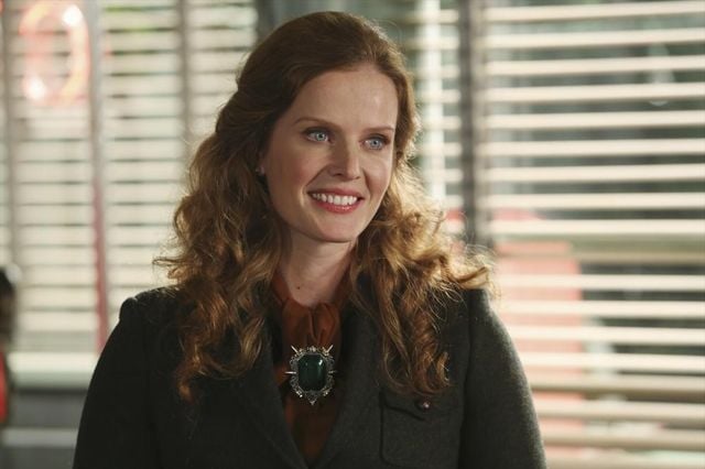 Once Upon a Time : Photo Rebecca Mader