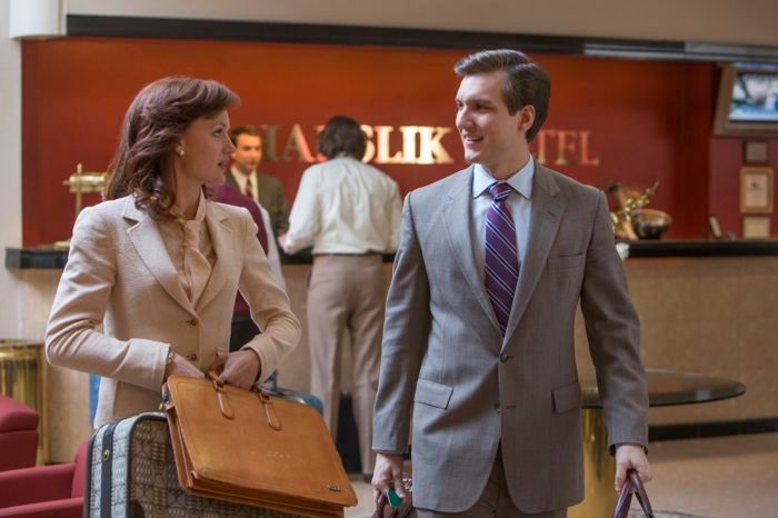Halt and Catch Fire : Photo Scott Michael Foster, Kerry Bishe