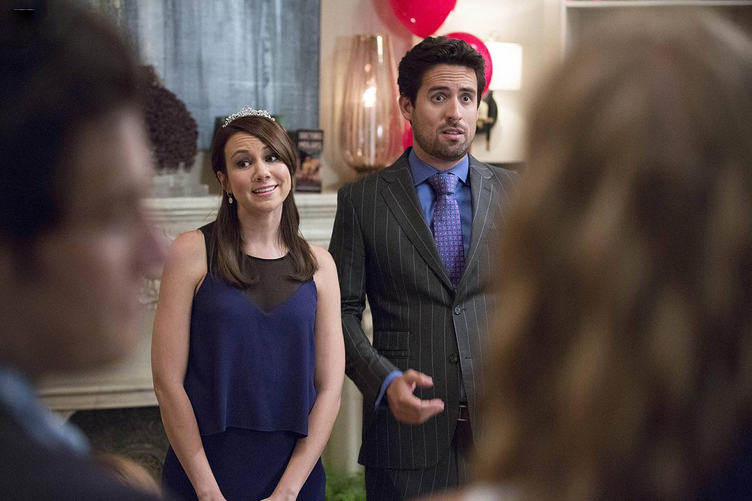 The Mindy Project : Photo Ed Weeks, Tracey Wigfield