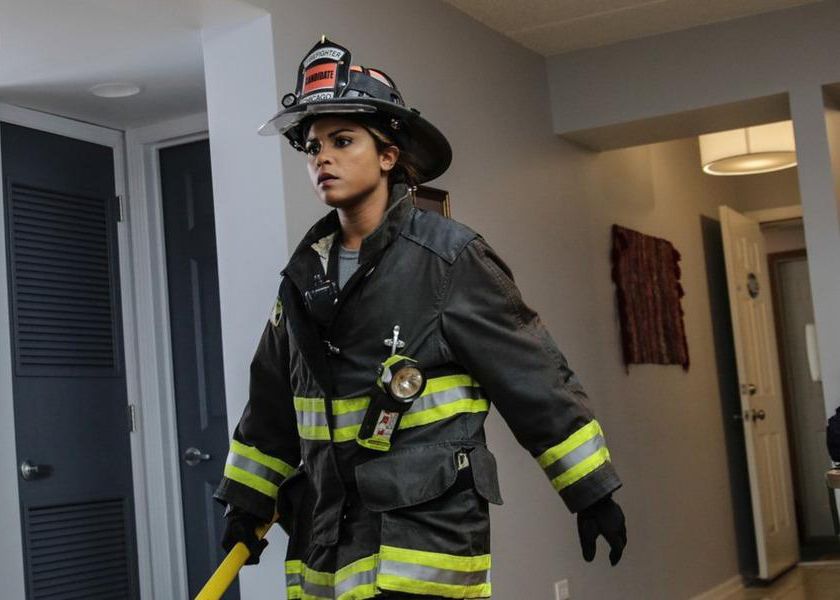 Chicago Fire : Photo Monica Raymund