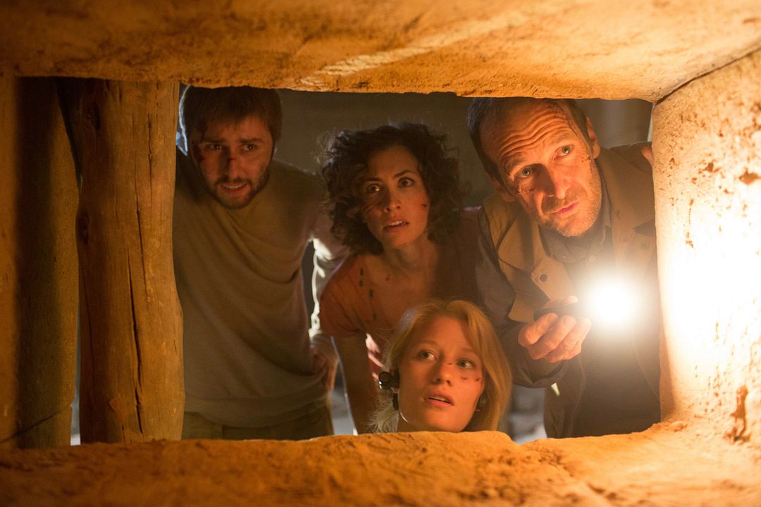 Pyramide : Photo James Buckley, Ashley Hinshaw, Denis O'Hare, Amir Kamyab