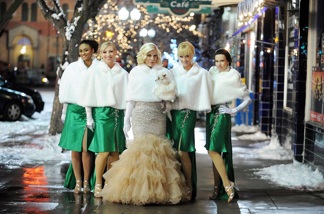 Les Princesses des neiges : Photo Melanie Lewis, Britani Bateman, Tori Spelling, Tanisha Long, Sydney Sorenson